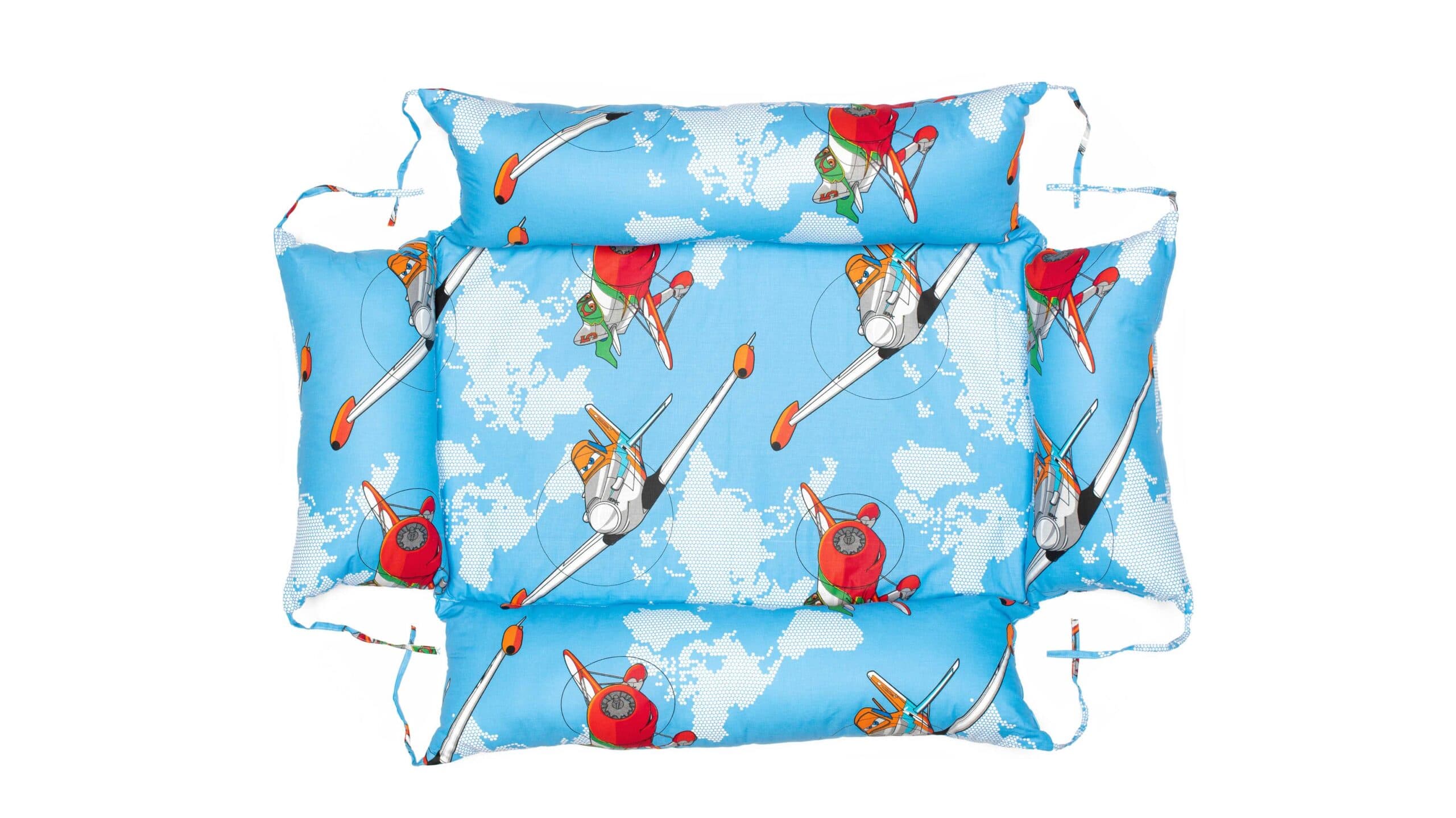 Set reductor bebe nest + paturica + pernuta pentru formarea capului bebelusului SomnArt, model fluturi, Bleu - 10