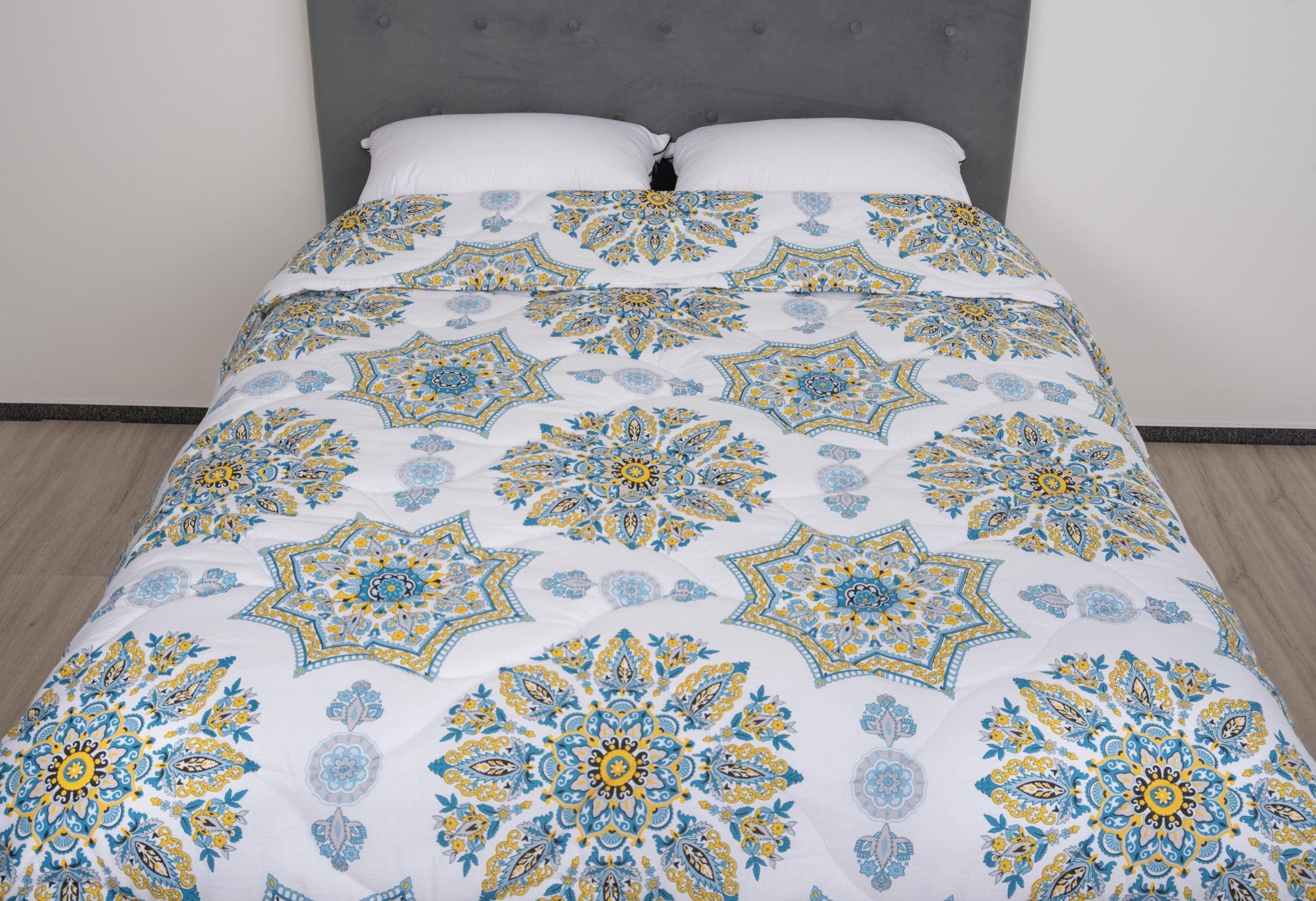 Pilota de iarna matlasata Armonia Somnart, 200x220 cm, policotton imprimat, sezon rece, 400 g/mp