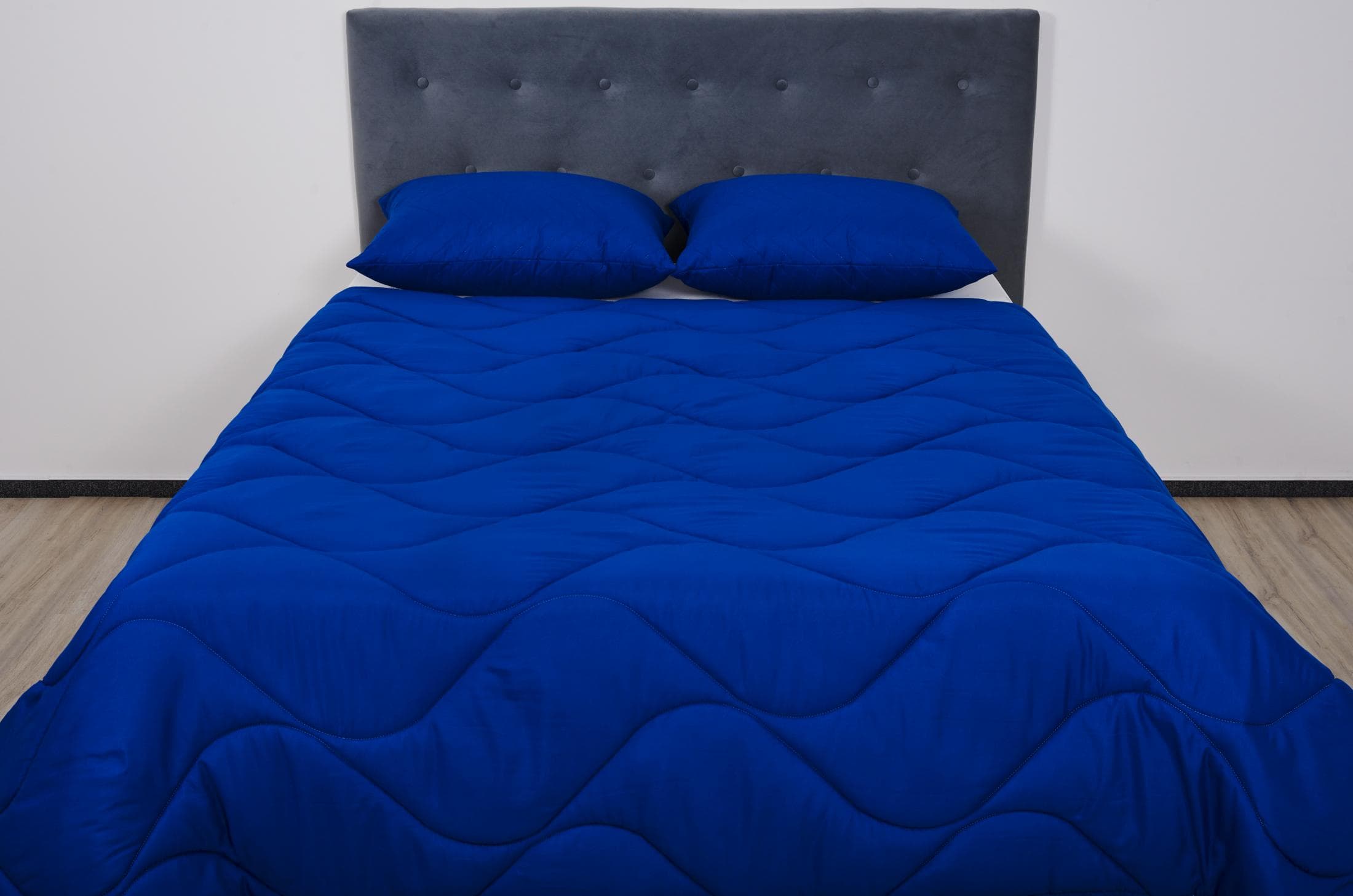 Pilota microfibra SomnART Coral Ultramarin Fill 300 g/mp, 180x200 cm